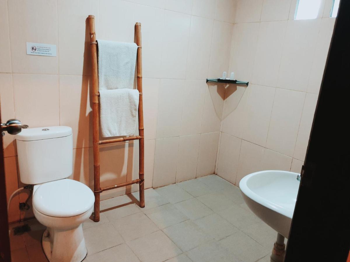 Mansu Hotel And Spa Legian Кута Екстериор снимка